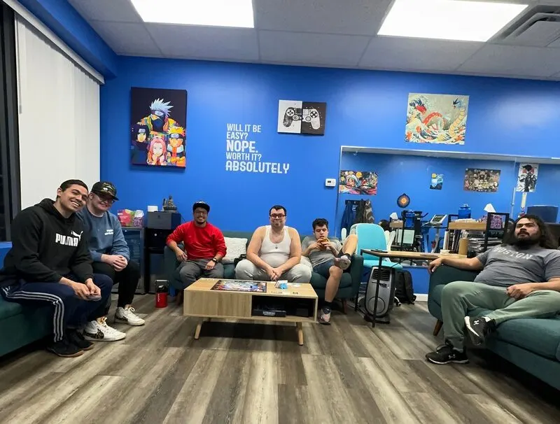 Move Academia lounge