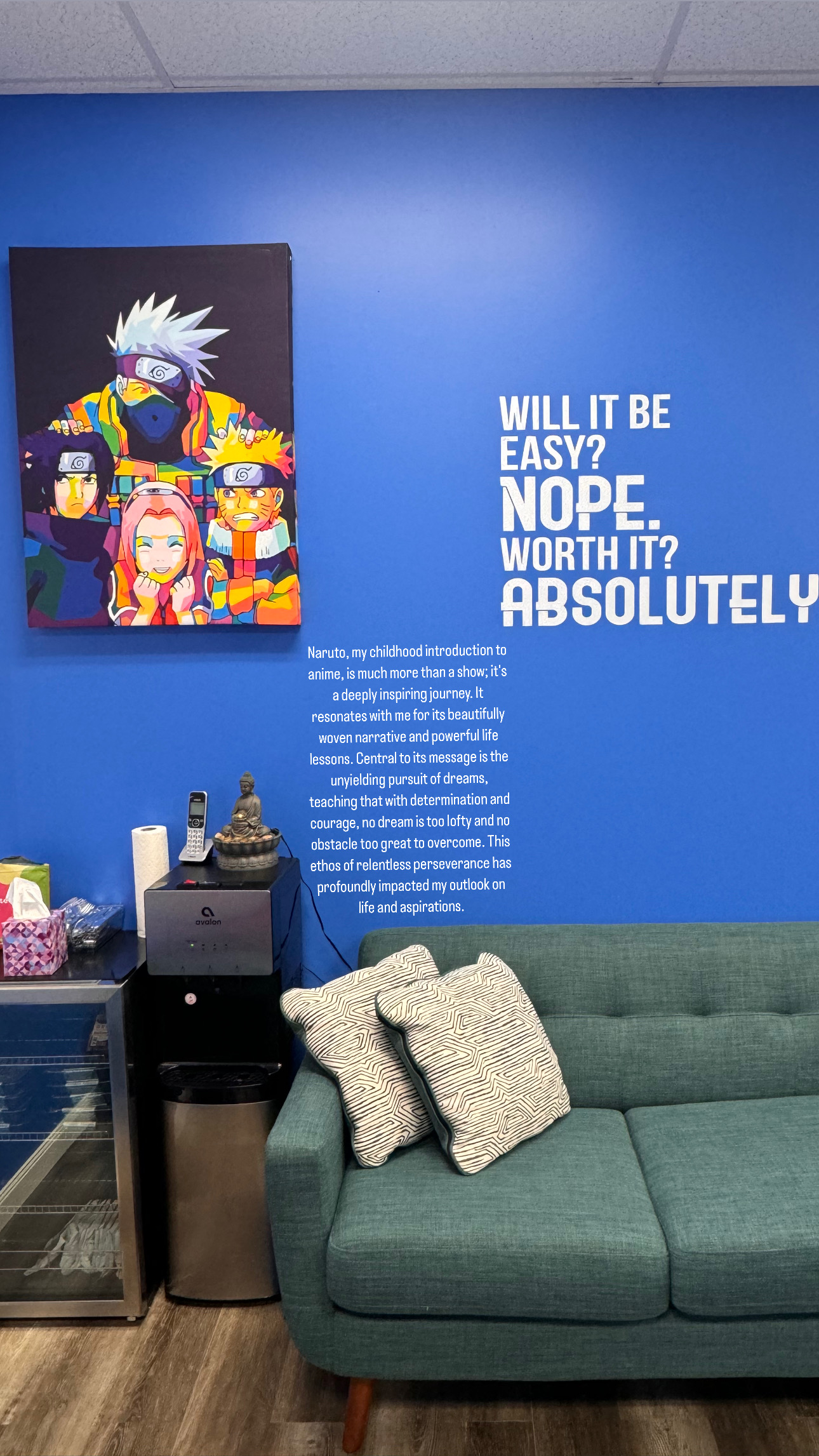 Move Academia lounge