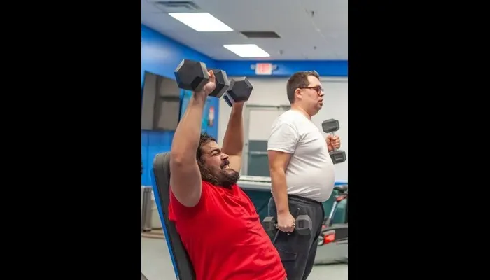 Dumbbell strength training in a semi-private session